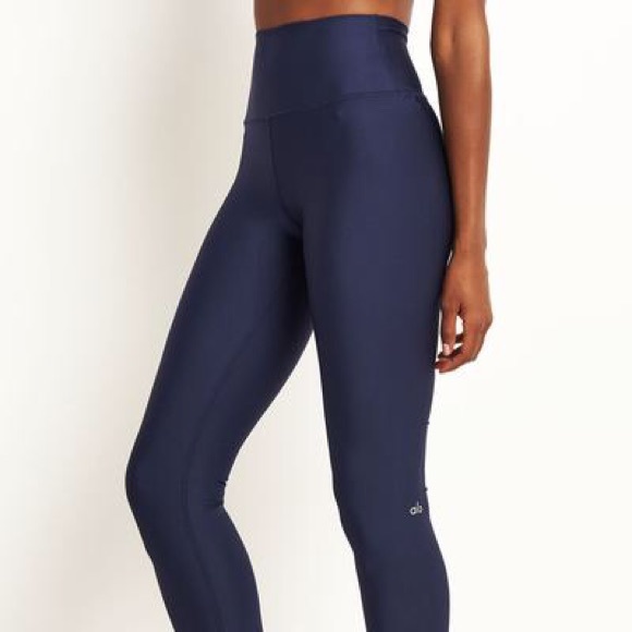 ALO Yoga Pants - ALO Yoga high waisted leggings navy small